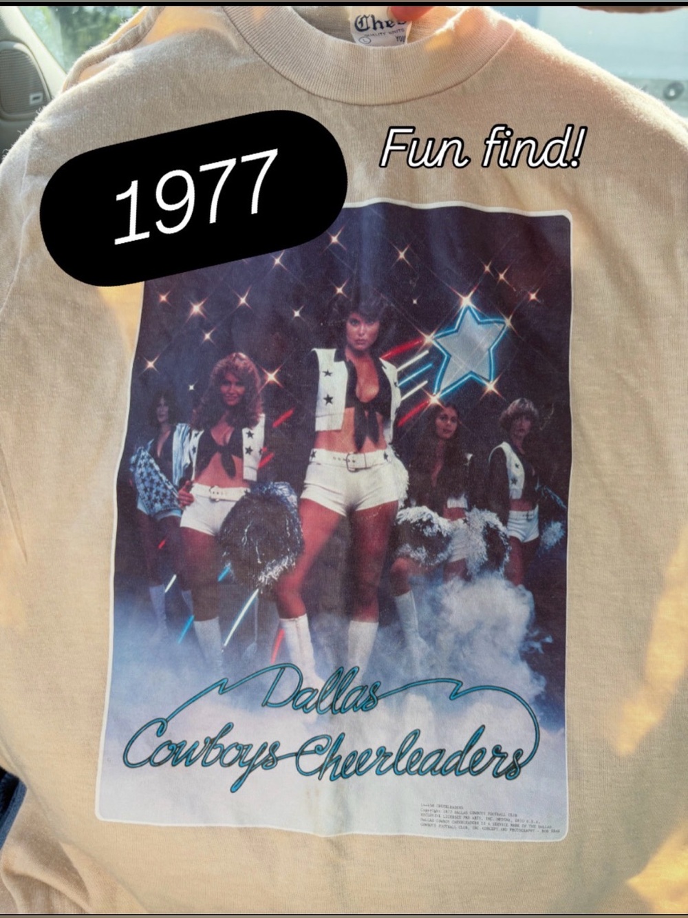 Vintage Dallas Cowboys Cheerleaders Graphic Tee - Cream